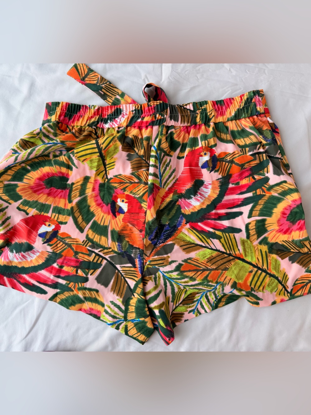 Women's Pink Tropical Print Tie-Waist Shorts XL - Picture 2 of 3